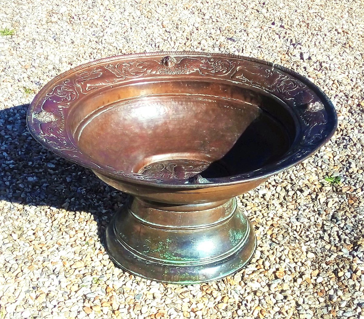 Large Copper Basin - Italy (?), 18th Century-photo-2