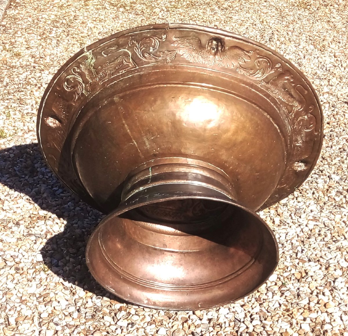 Large Copper Basin - Italy (?), 18th Century-photo-3