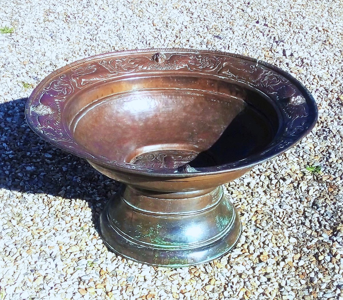 Large Copper Basin - Italy (?), 18th Century-photo-2