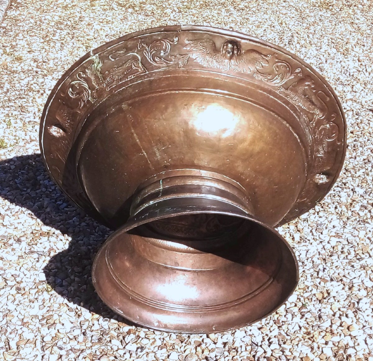 Large Copper Basin - Italy (?), 18th Century-photo-3