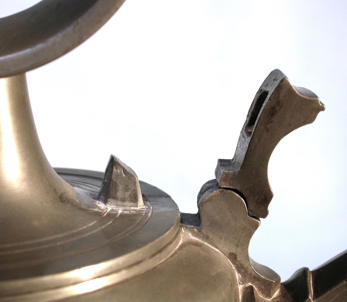 Large Pewter Wine Bottle (glockenkanne) - Schaffhausen (schaffouse), Circa 1800-photo-2