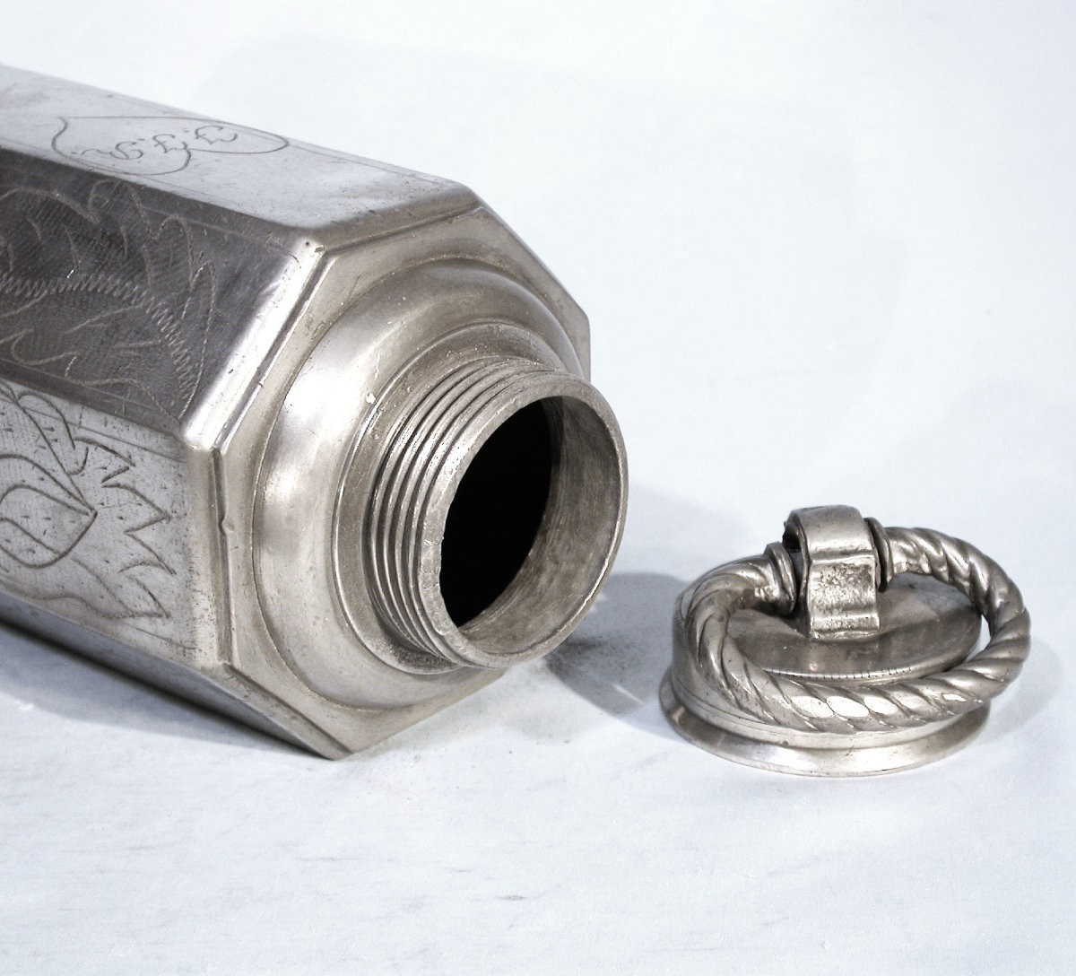 Pewter Wine Bottle Known As A "prismenkanne, Germany, XVIII Th C-photo-1