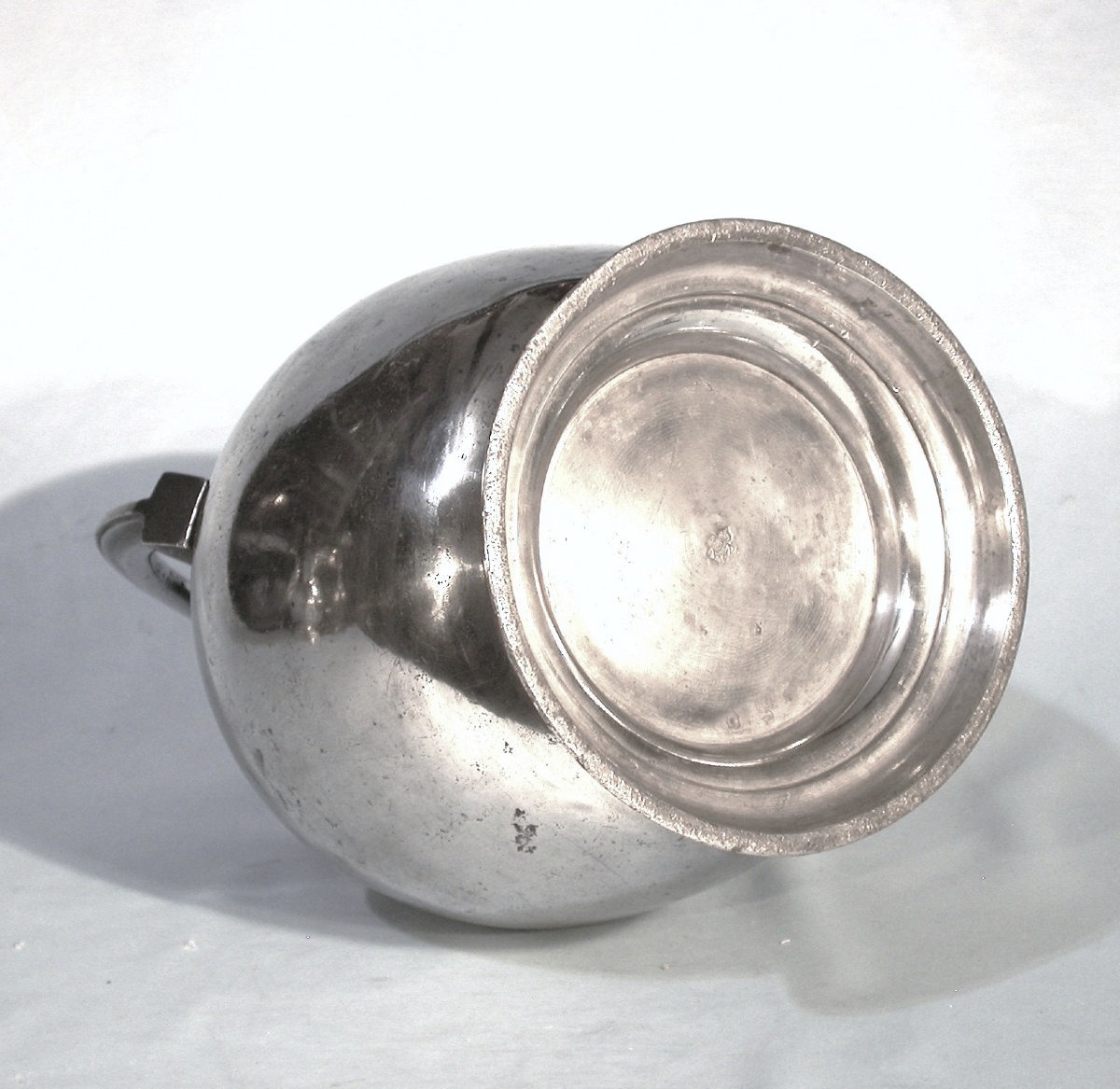 Pewter Milk Pitcher - Lyon, 19th Century-photo-3