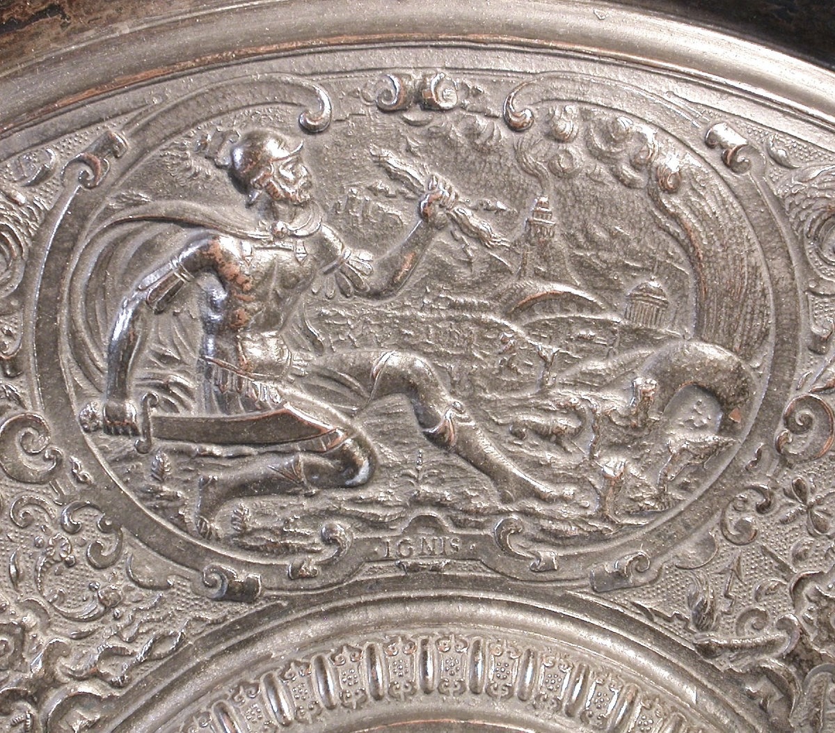 PLAT DE LA  "TEMPERANCE" - CUIVRE ARGENTE - XIX ème s-photo-1