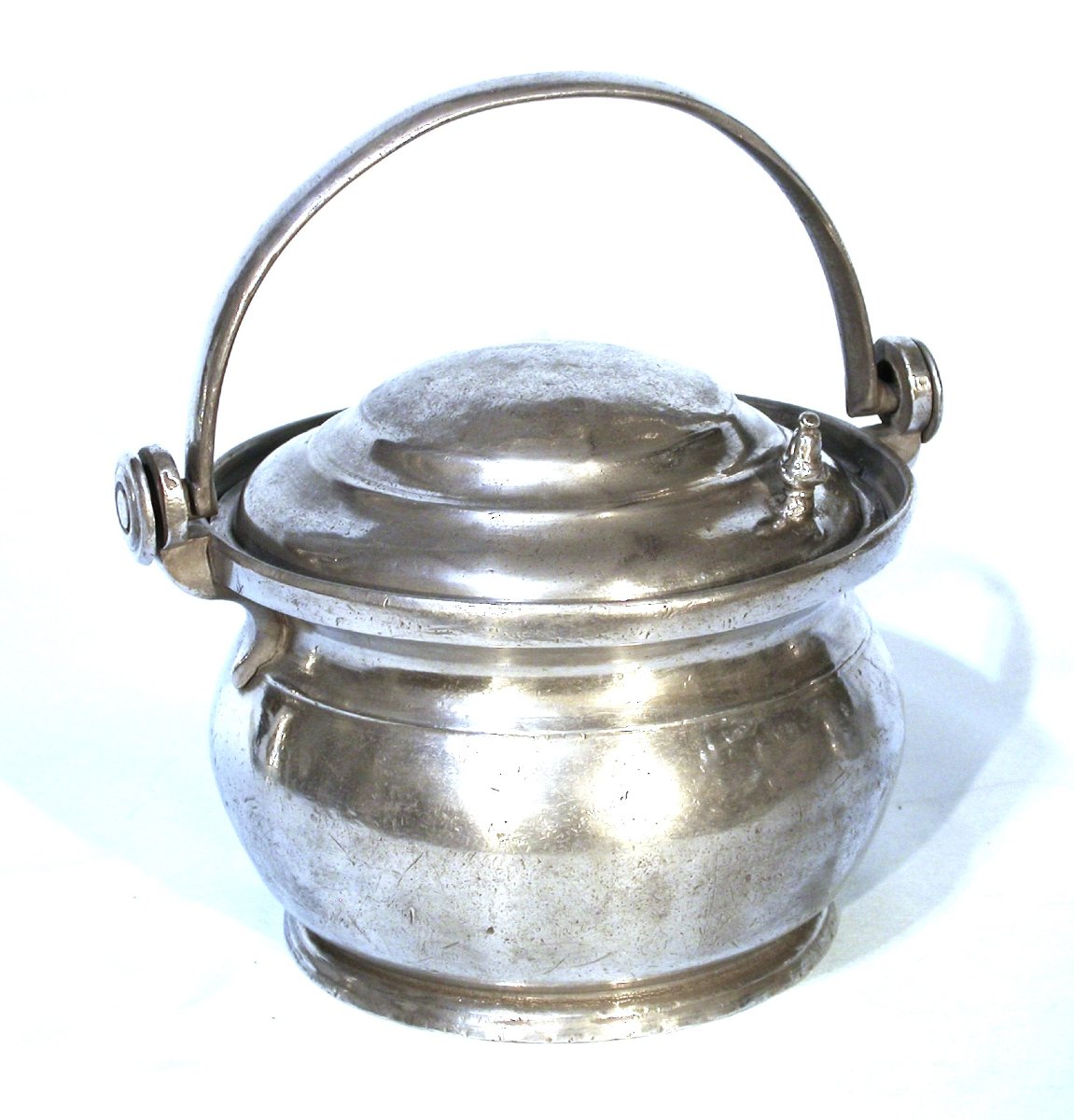 PORTE-DÎNER EN ETAIN - ILE-DE-FRANCE, CIRCA 1780/1800