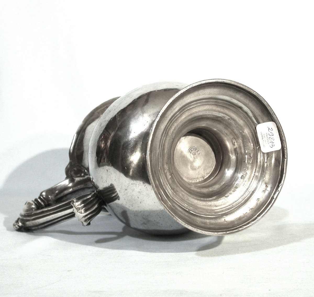 AIGUIERE EN ETAIN - LYON, CIRCA 1760/70-photo-2