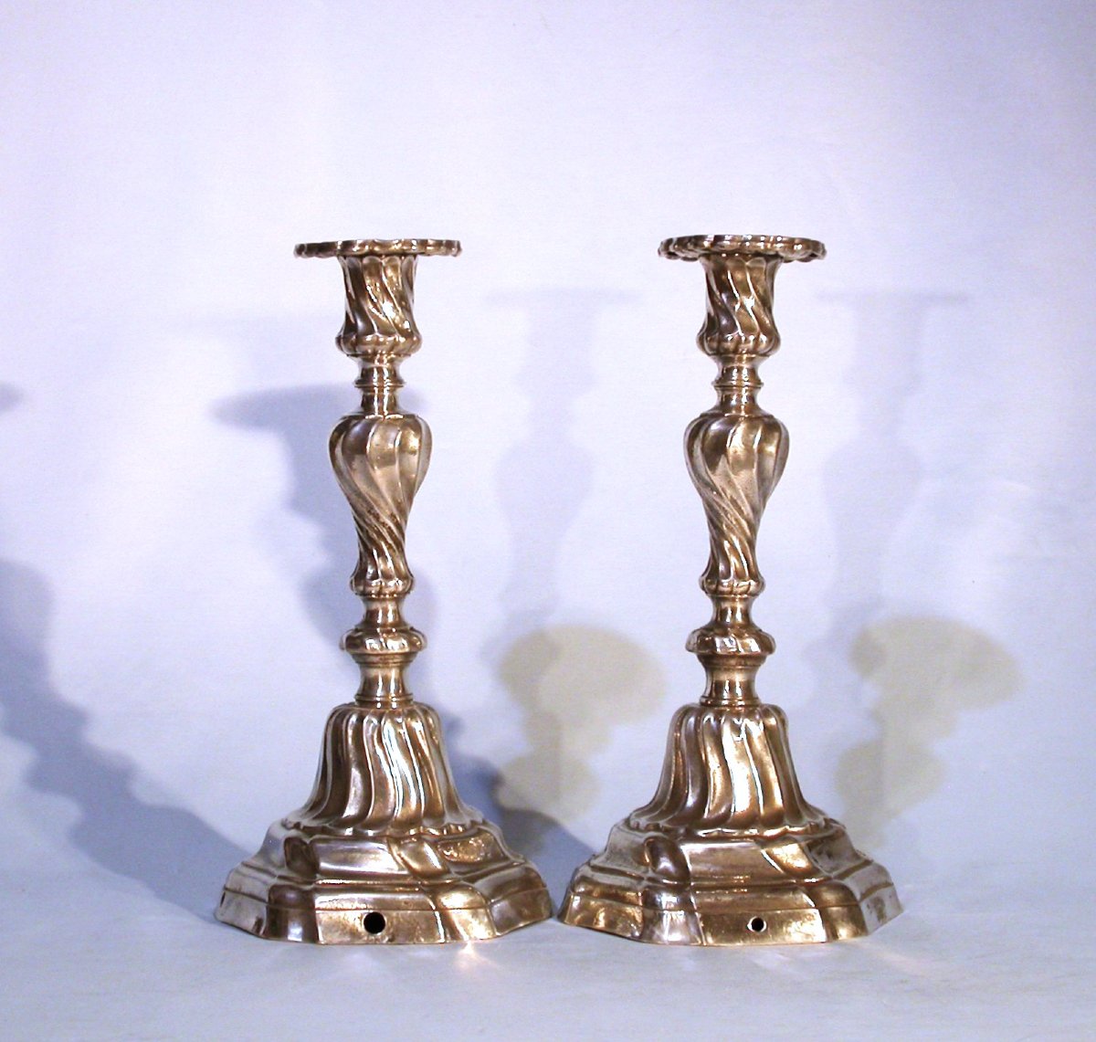 PAIRE DE FLAMBEAUX EN ETAIN - BORDEAUX, 1770/1780-photo-3