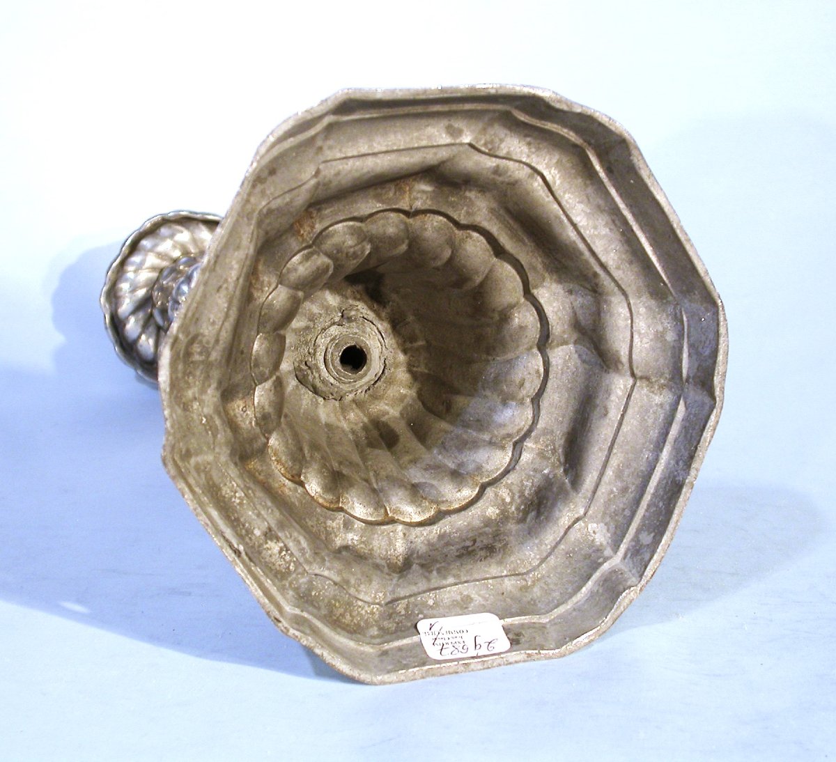 PAIRE DE FLAMBEAUX EN ETAIN - BORDEAUX, 1770/1780-photo-4
