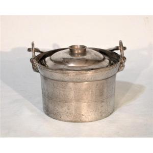 Very Small Pewter Dinner Holder - Clamecy, 19th Century