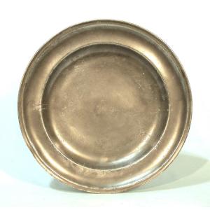 Pewter Dish  - Arras, Circa 1715