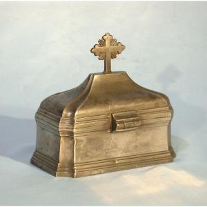 Box Of Holy Oils In Pewter, Circa 1700