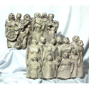 Sculptures In Glazed Earth - Chorists And Musicians