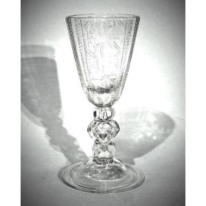 GRAND VERRE À JAMBE - XVIII ème s