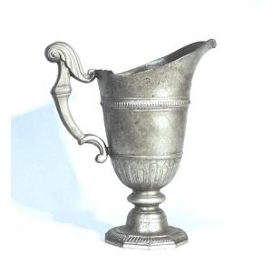 AIGUIERE EN ETAIN - BORDEAUX, CIRCA 1700