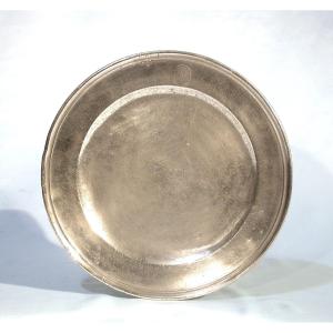 RARISSIME ASSIETTE EN ÉTAIN - GRENOBLE,  1702-1706
