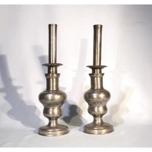 LAMPES À POMPE EN ETAIN - NIMES, XIX ème s