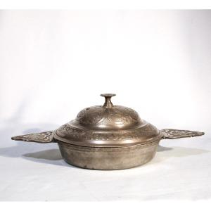 ECUELLE EN ETAIN - CAEN (BASSE NORMANDIE), XVIII ème s