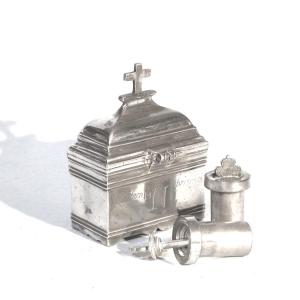 Pewter Baptismal Box - France, Circa 1700