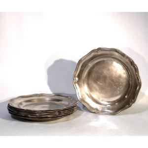 SUITE DE 8 ASSIETTES EN ETAIN - BRUXELLES, XVIII ème s