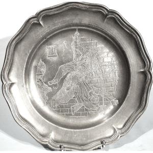 PLAT EN ETAIN - FRANCE, CIRCA 1800