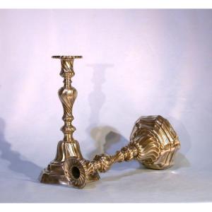 PAIRE DE FLAMBEAUX EN ETAIN - BORDEAUX, 1770/1780