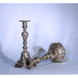 PAIRE DE FLAMBEAUX EN ETAIN - BORDEAUX, 1770/1780