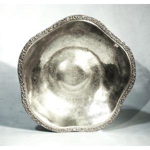 COUPE ART DECO EN ETAIN DE RENE DELAVAN