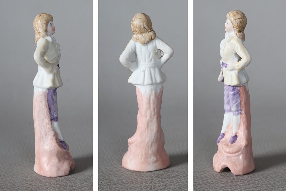 Jeune homme, Porcelaine ancienne, hauteur : 10,5 cm-photo-2