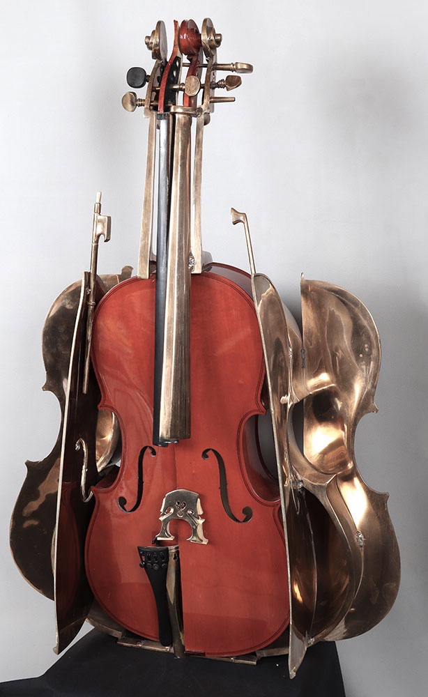 ARMAN 1928/2005, dans la série « Destruction » le violoncelle, 120 cm-photo-2