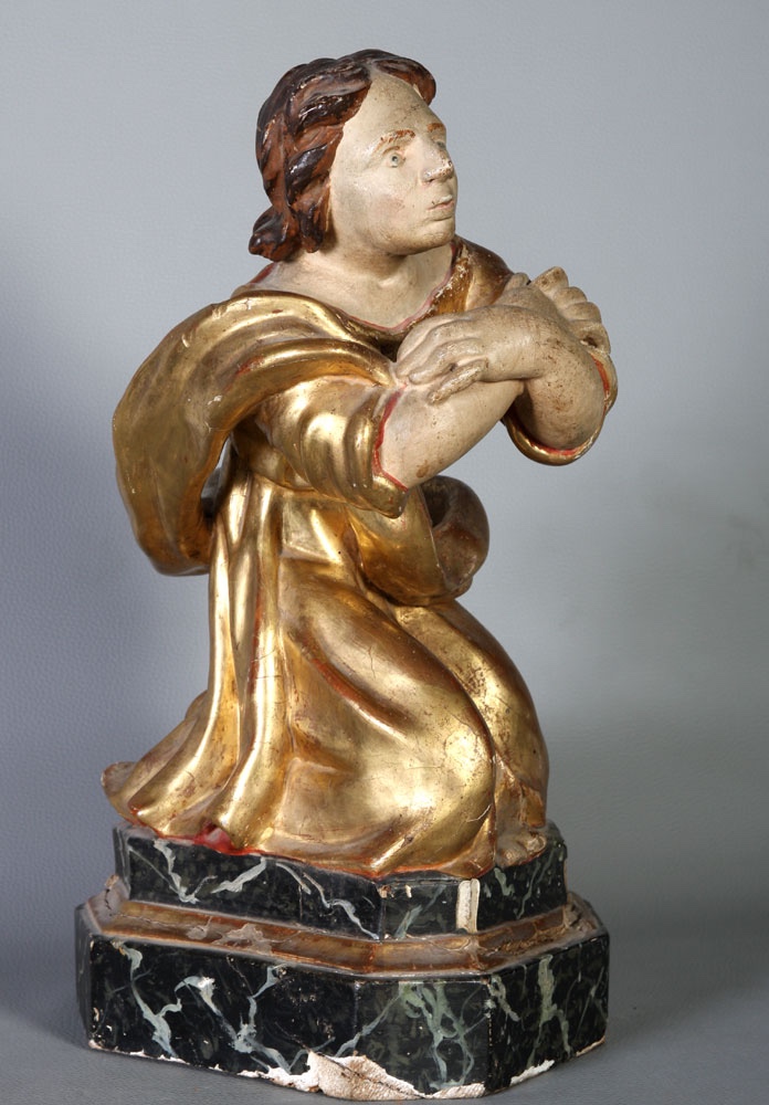 Grande sculpture en bois doré du 18 ème siècle, 42 cm, Saint en prière