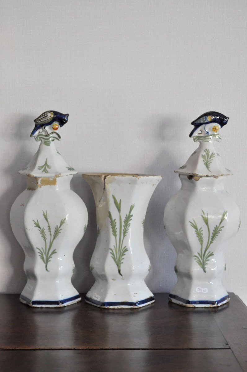 Series Of 3 Pieces In Delft Earthenware - Signed-photo-3