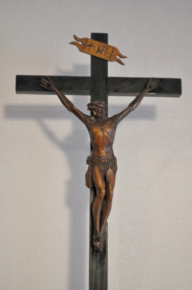 Crucifix En Bois - Christ En Bois - Support Bois Et écailles - XVIIIème-photo-2