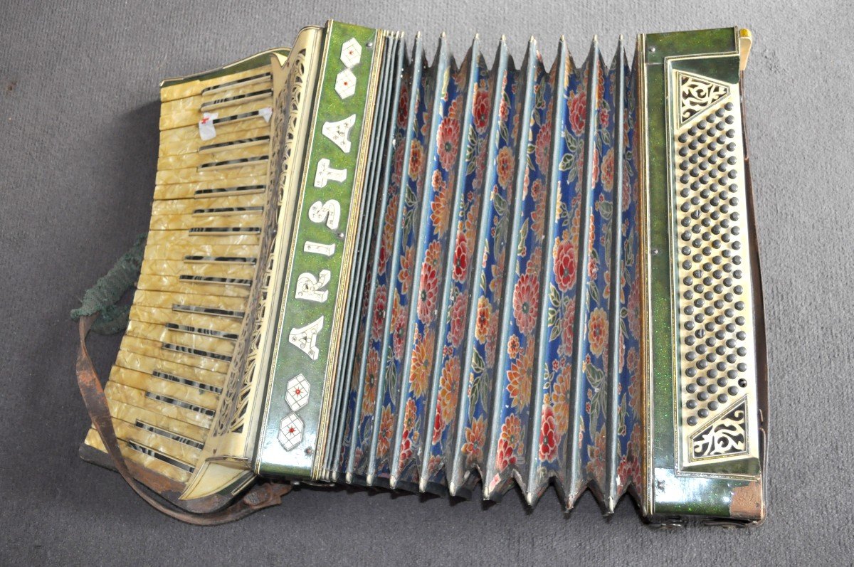 Musical Instrument - Arista Accordion - 19th - 20th-photo-1