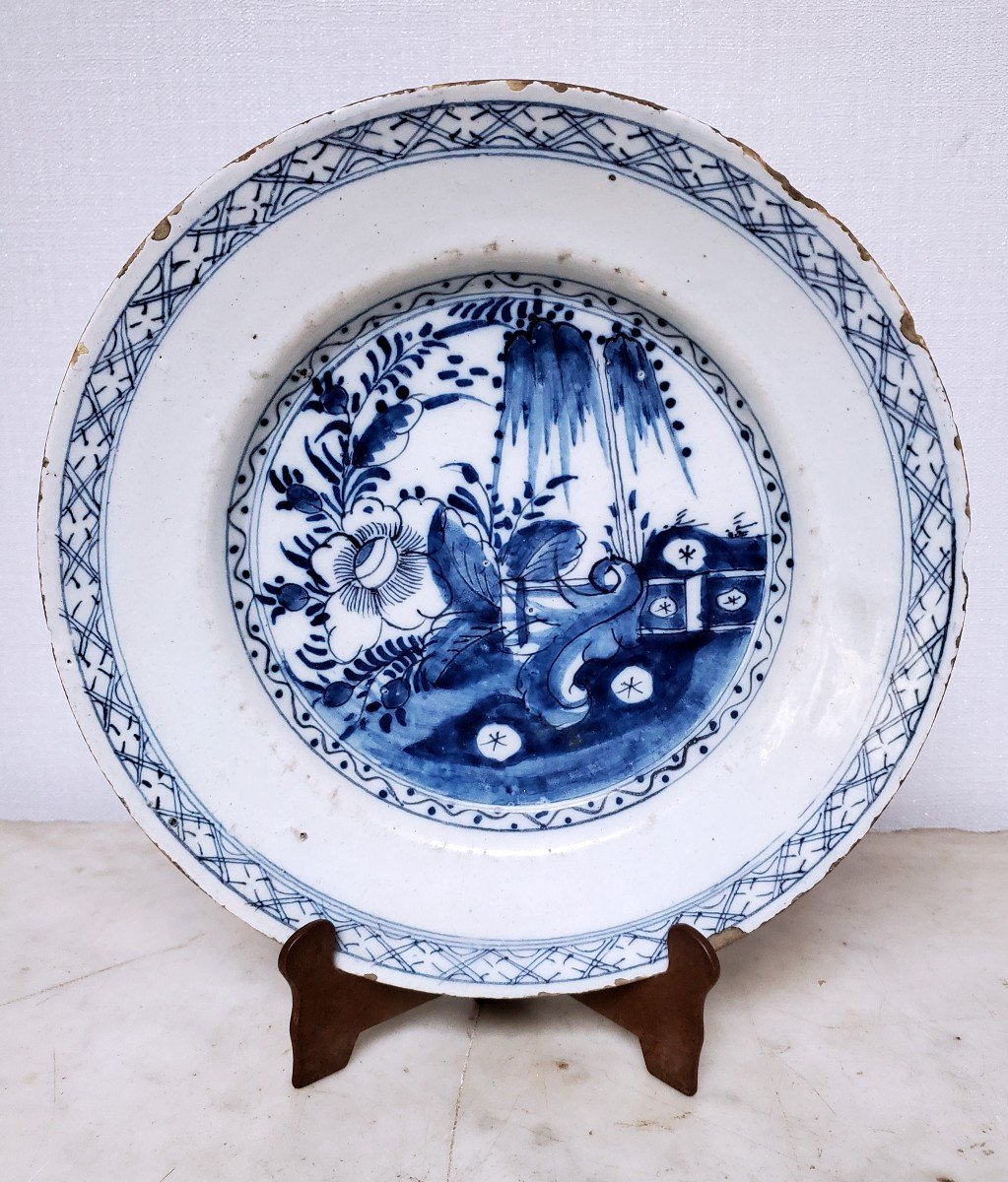 1 Assiette En Faïence De Delft - XVIIIème