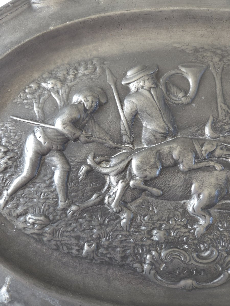 Oval Pewter Dish (hound Hunting) -photo-3