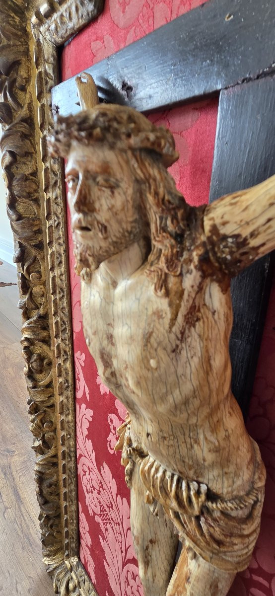 Tableau - Crucifix avec Christ en ivoire XVIIème - CITES-photo-5
