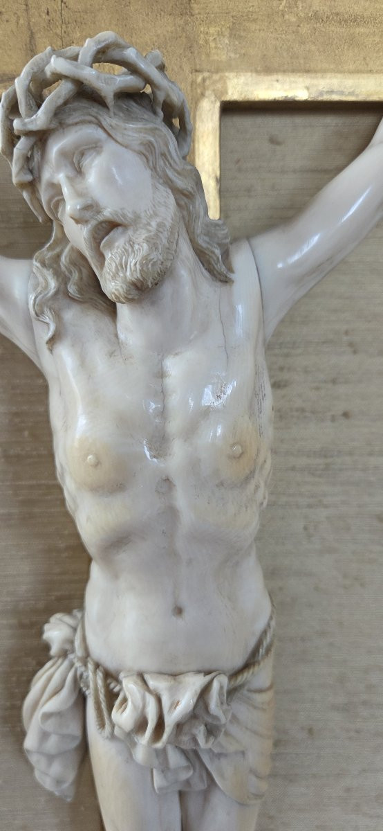 Crucifix avec Christ en ivoire - Circa 1800 - Cites-photo-3