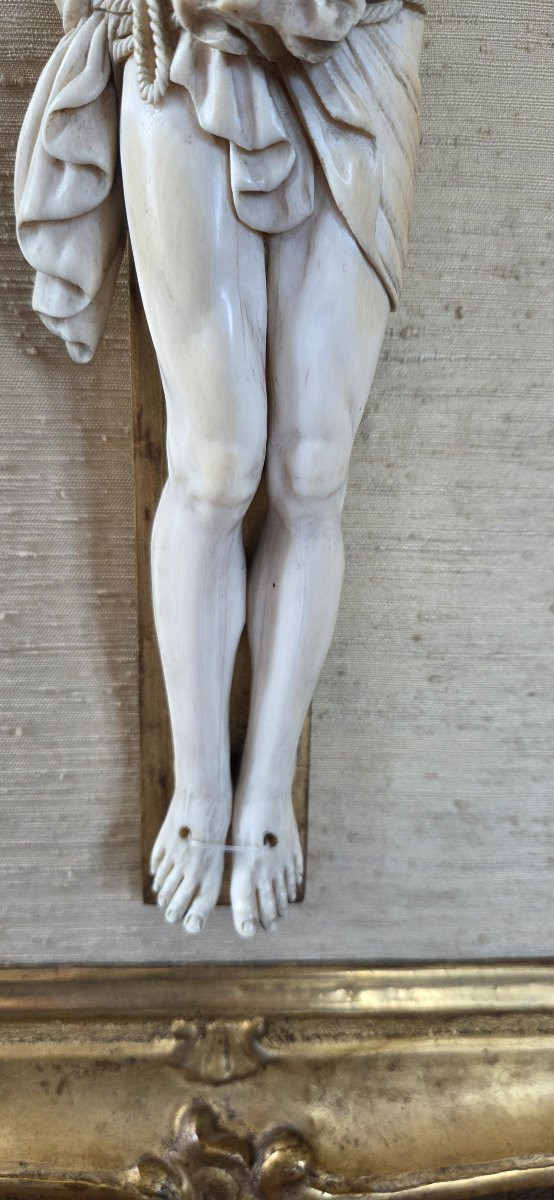 Crucifix avec Christ en ivoire - Circa 1800 - Cites-photo-4