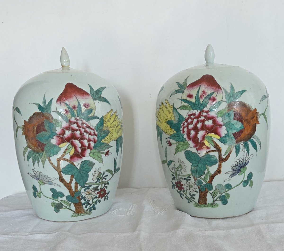 Paire de pots couverts - Chine XIXème