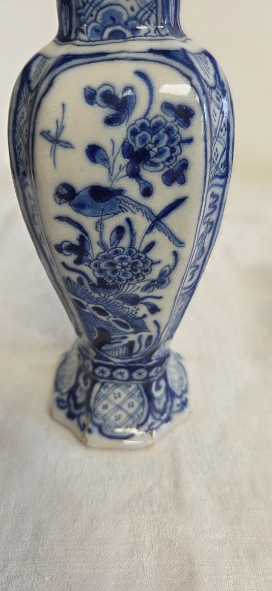 Vase cornet forme octogonale en Faïence de Desvres XIXème-photo-4
