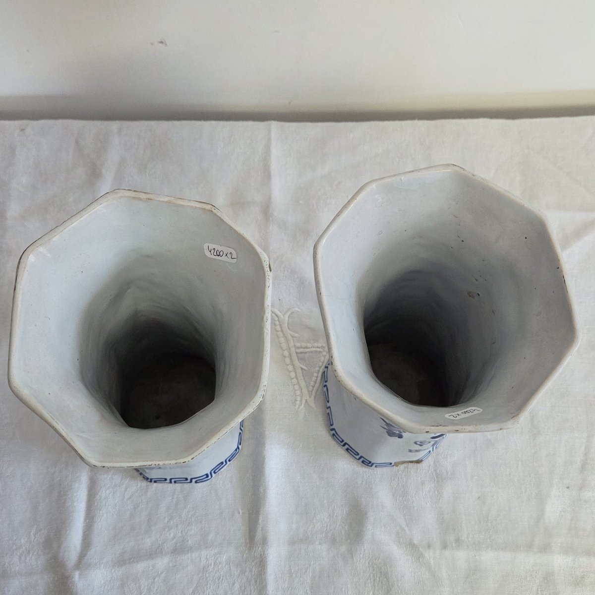 Paire de vases cornet en faïence de Delft-photo-4