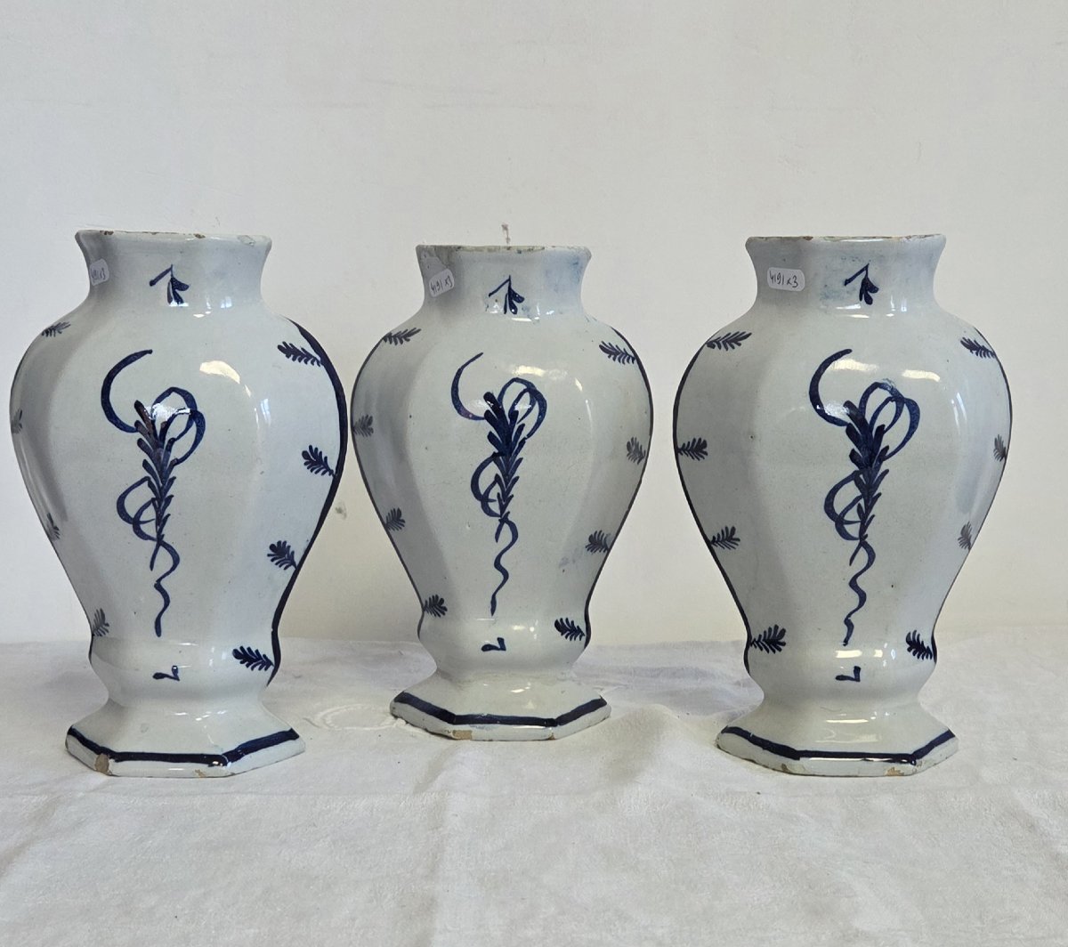 Trois Vases balustres en faïence de Delft - XIXème-photo-3