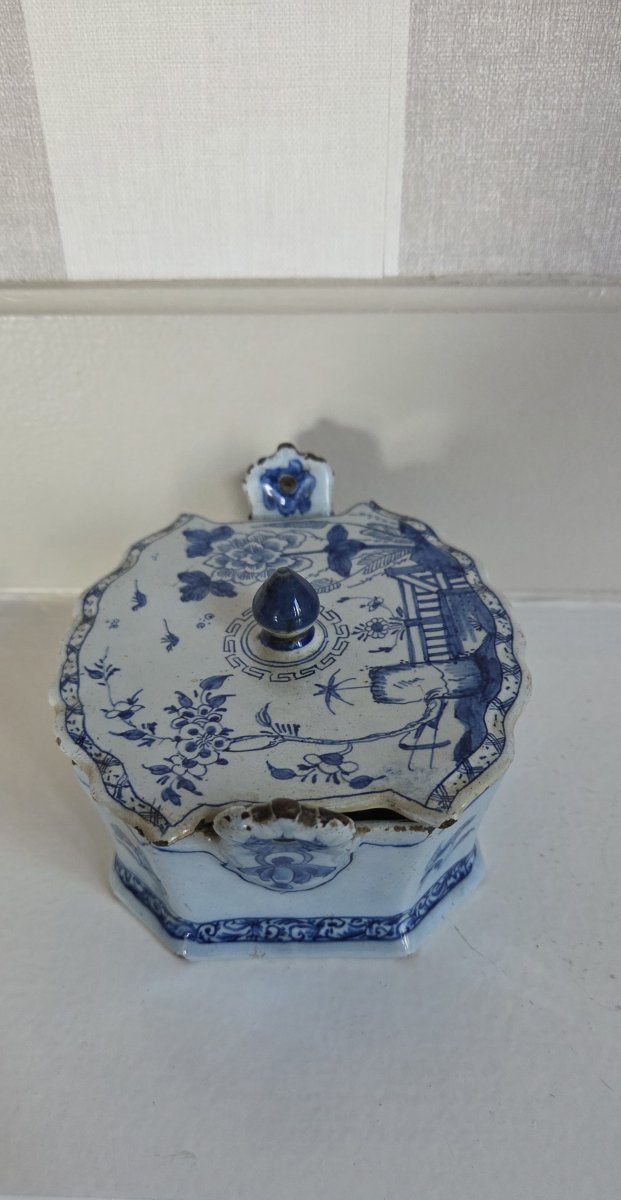18th Century Delftware Covered Pot-photo-5