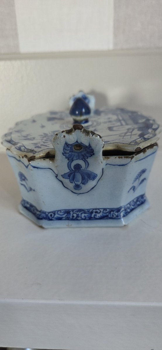 18th Century Delftware Covered Pot-photo-6