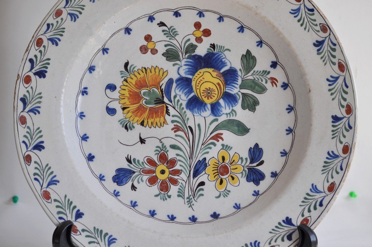 Delft - Plat En Faience Polychrome - XVIIIème-photo-2