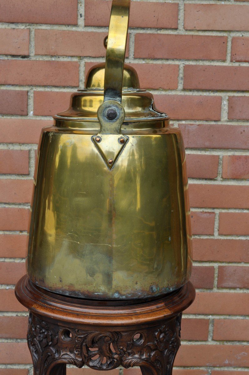 Large Table Kettle - Table Fountain - Yellow Copper - 18th Century-photo-1