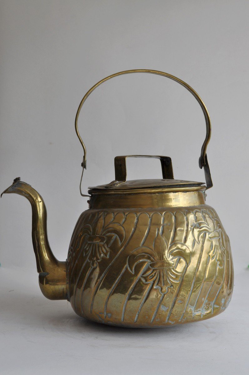 Yellow Copper Kettle - Circa 1800-photo-3