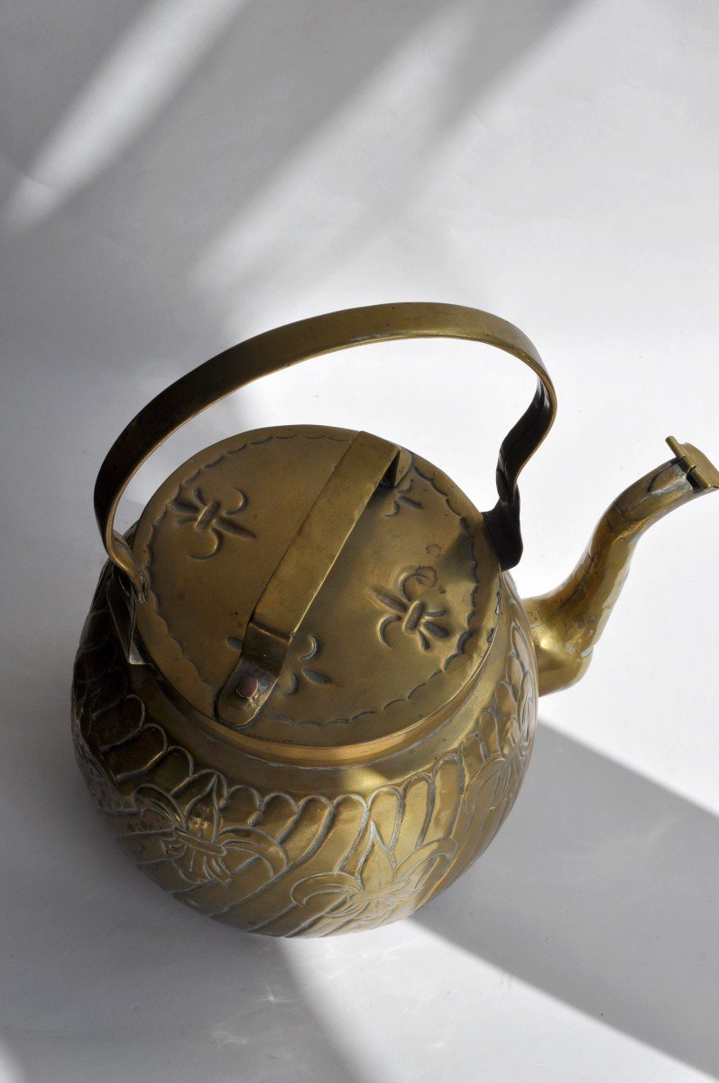 Yellow Copper Kettle - Circa 1800-photo-2