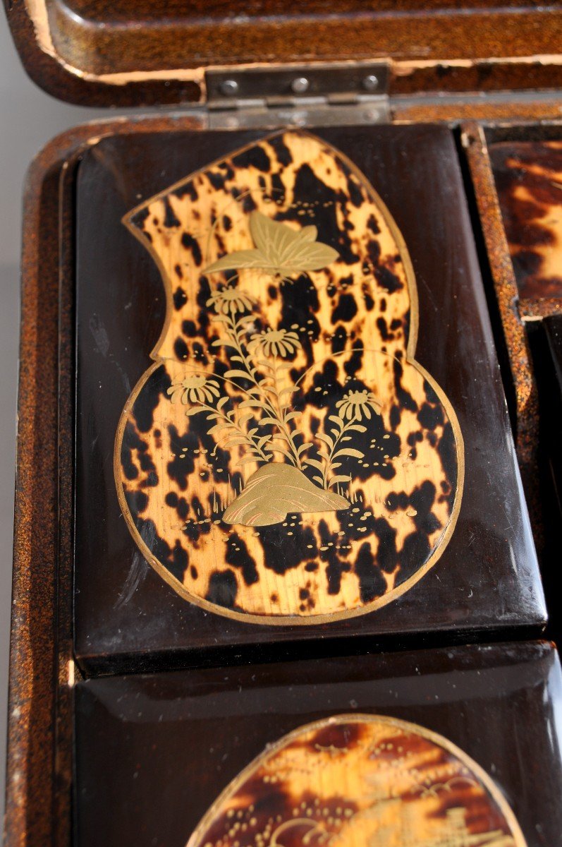 Tortoiseshell Game Box - Lacquered - Meiji Period-photo-7