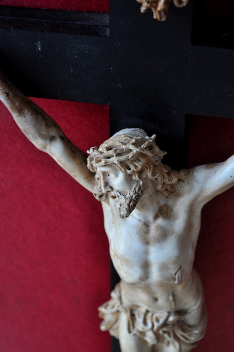 Crucifix - Christ Vivant Sculpté - Circa 1800-photo-4